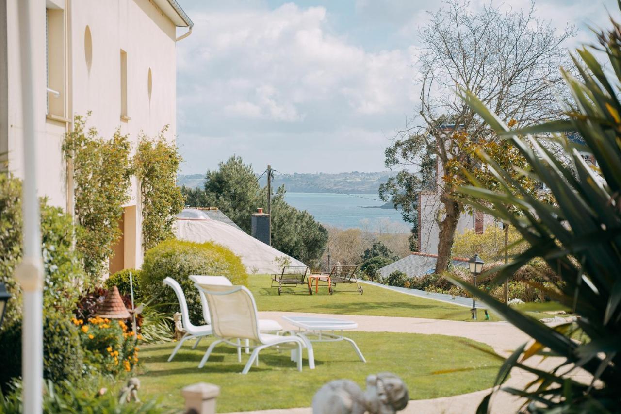 Hotel Les Agapanthes Ploubazlanec Εξωτερικό φωτογραφία