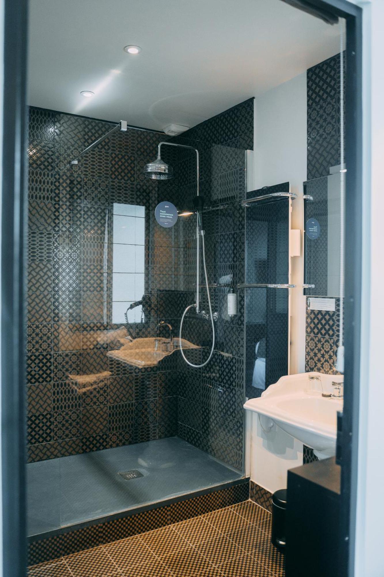 Hotel Les Agapanthes Ploubazlanec Εξωτερικό φωτογραφία