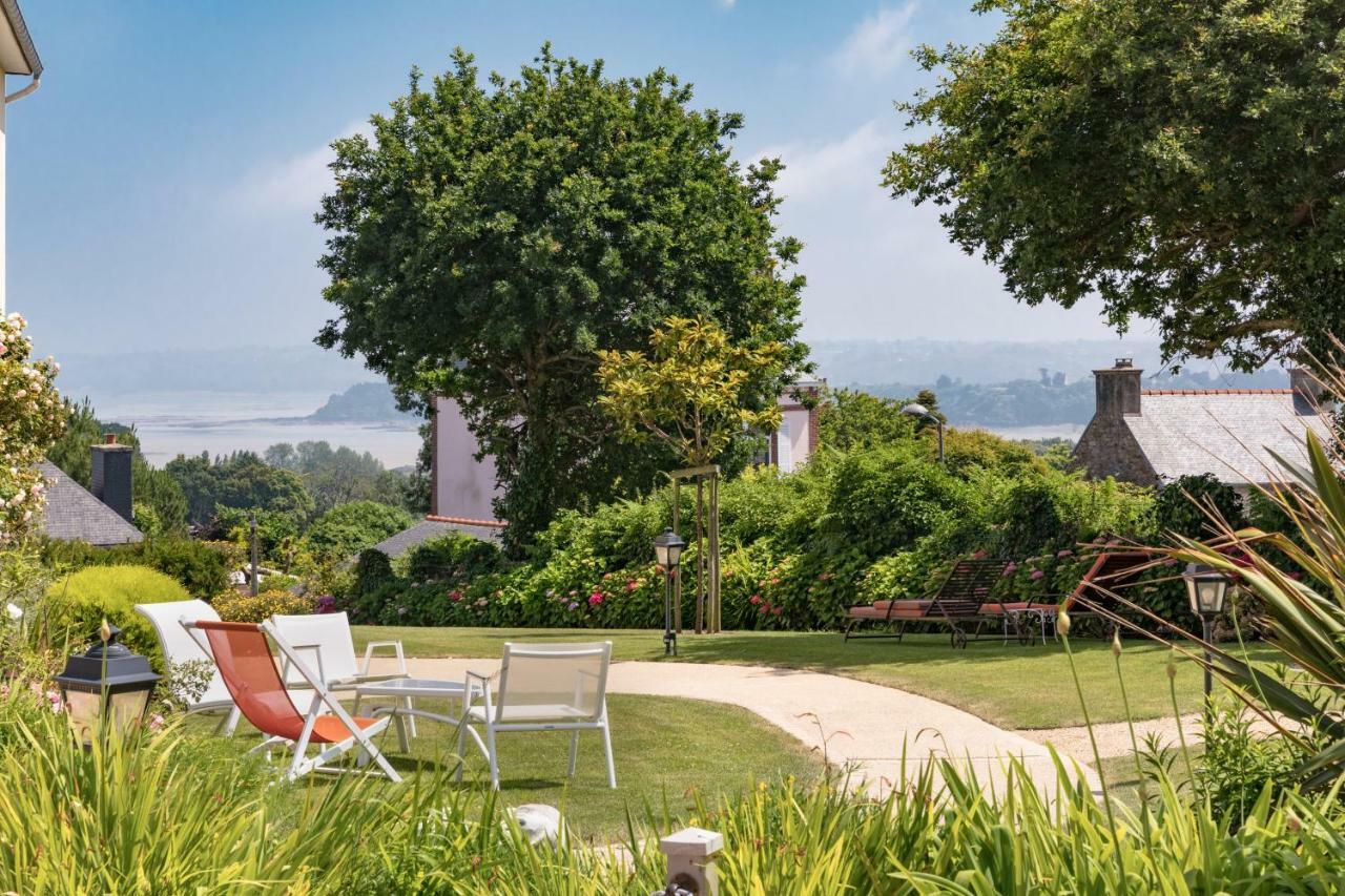 Hotel Les Agapanthes Ploubazlanec Εξωτερικό φωτογραφία